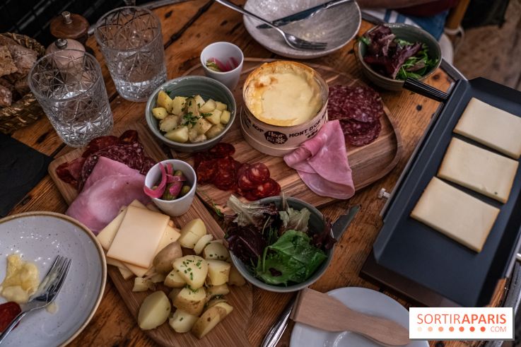 Quai Ouest 1200, le restaurant géant en mode raclette et curling