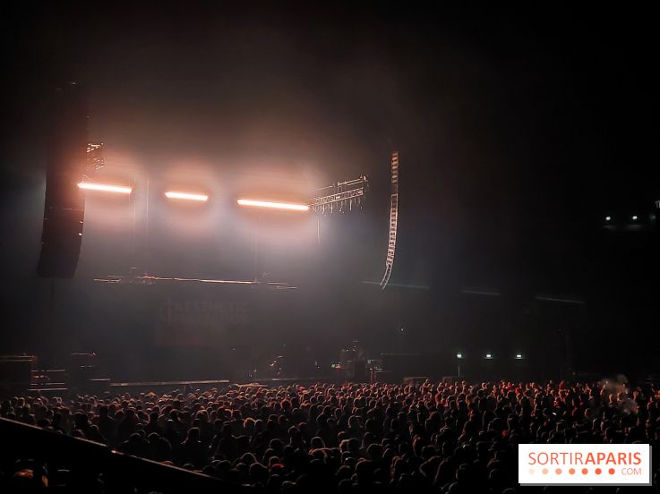 Visuels salles de spectacle et théâtres - Accor Arena Paris intérieur - ambiance public - concert