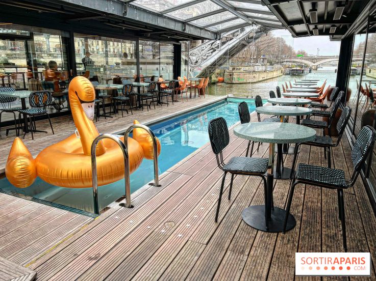 OFF Paris Seine - Terrasse et piscine