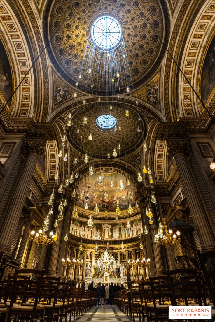 Larmes de Joie, l'installation monumentale de Benoît Dutour dans l'Eglise de la Madeleine
