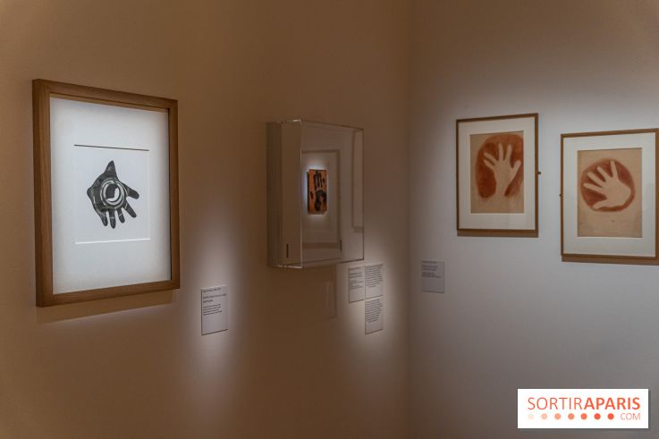 Picasso et la Préhistoire, les photos de l'exposition au Musée de l'Homme - empreintes - main de Picasso