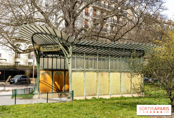 Le dernier édicule de type B d'Hector Guimard - Métro Porte Dauphine