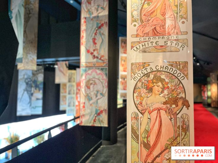 Eternal Mucha, l'incroyable exposition sur l'Art nouveau débarque au Grand Palais Immersif - IMG 1192