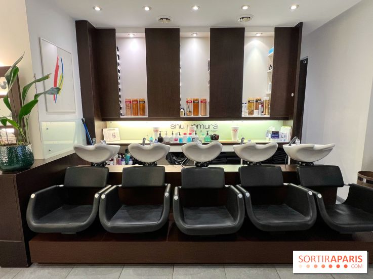 Salon Michel Brosseau - Intérieur salon de coiffure