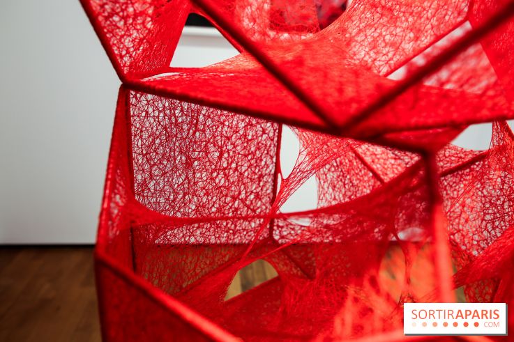 Expo Memory Under The Skin de Chiharu Shiota à Paris, nos photos