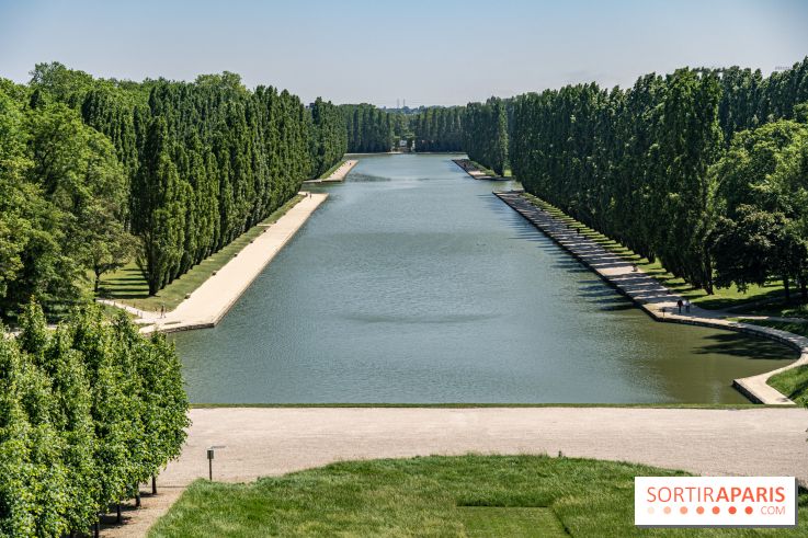 Le Gué, l'installation éphémère du Domaine de Sceaux qui fait marcher sur l'eau - grand canal