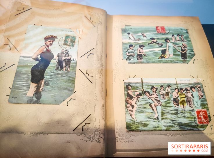 Nouvelles du paradis, la carte postale de vacances : l'exposition ensoleillée au Musée de la Poste - IMG20230905192821