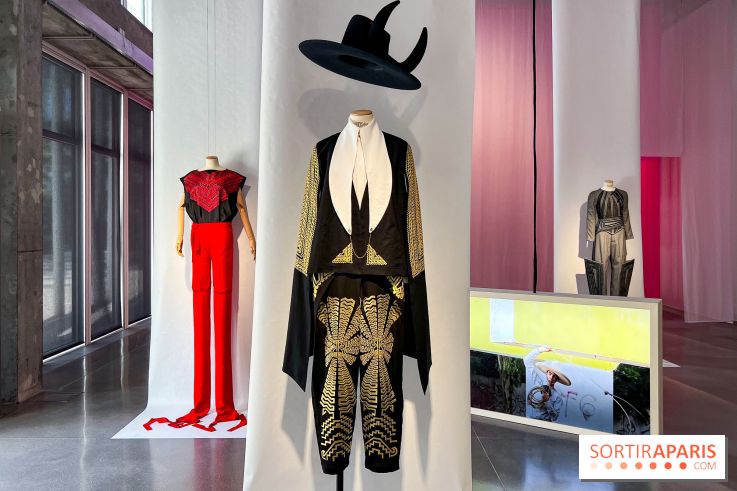 Carla Fernández. L'avenir fait main : l'exposition mode & textile gratuite à la Galerie du 19M (Chanel) - image00050