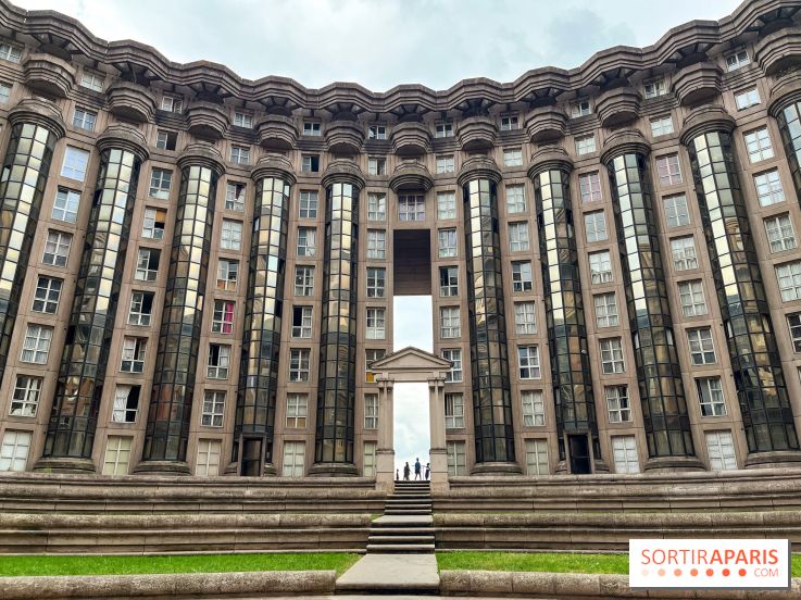 Découverte de l'architecture de Noisy-le-Grand, des Arènes de Picasso aux Espaces Abraxas