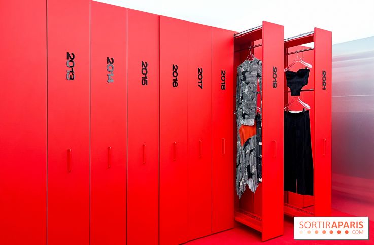 Le pop-up store évènement de H&M Studio dans une galerie d'art - Paris Fashion Week