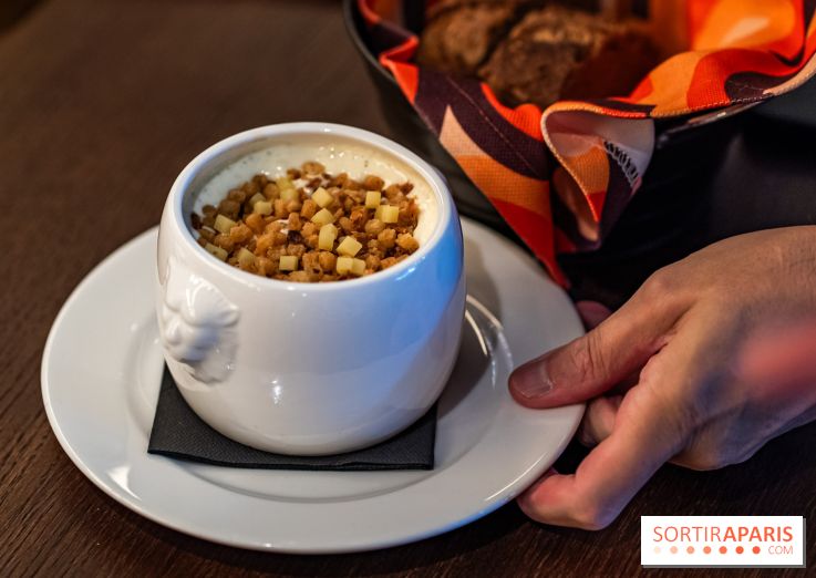 Bistrot Podium, le restaurant festif avec la carte de Glenn Viel -  soupe à l'oignon