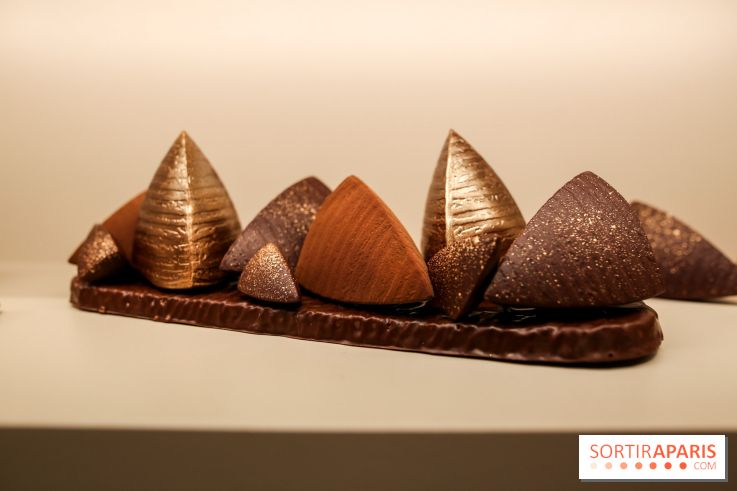 Bûche et chocolats de Noël 2023 signés Alléno & Rivoire