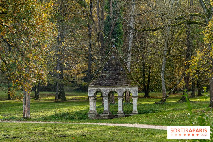 L'Abbaye des Vaux de Cernay par Paris Society - les photos -  fontaine Saint-Thibault