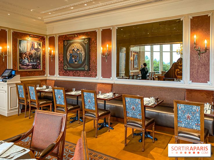 Disneyland Hotel à Disneyland Paris