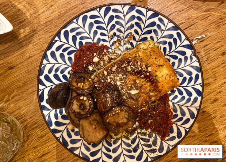 Etsi, la taverne grecque parisienne à découvrir dans le 18e