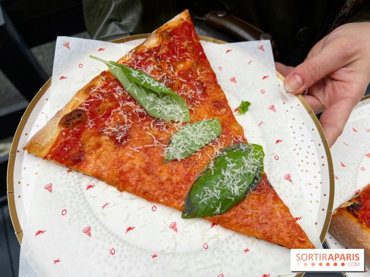 Jay's Pizza - Pizza margherita classic cheese