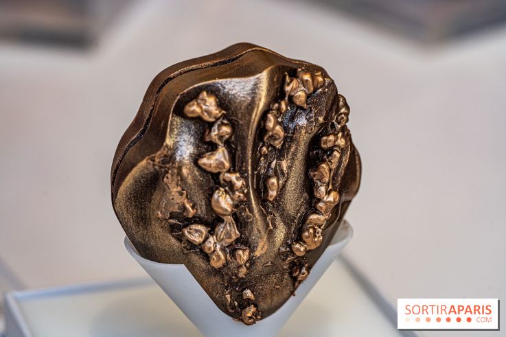 Oeuf Joyaux et chocolats de Pâques de Jade Génin 2024