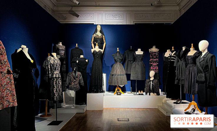 Exposition Haute Couture gratuite chez Bonhams Cornette de Saint Cyr, maison de vente prestigieuse à Paris - image00119