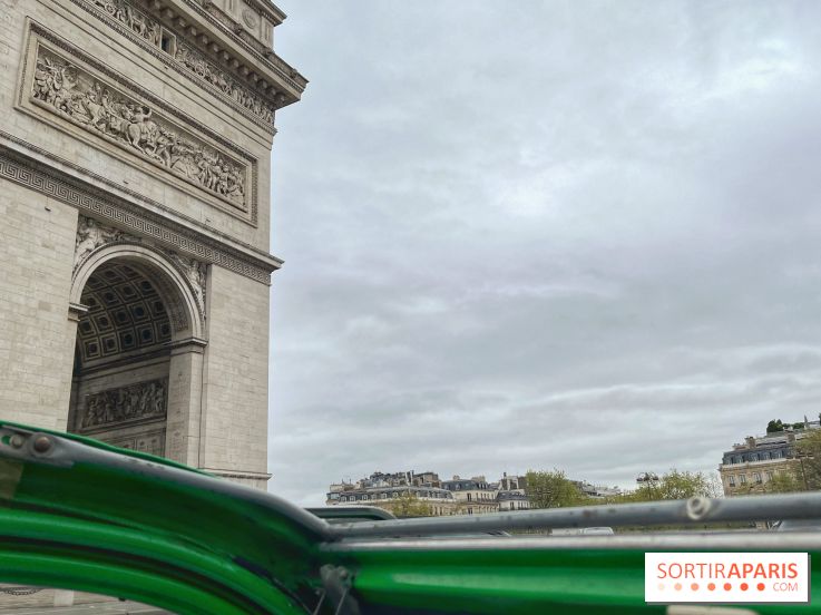 Balade insolite en 2 CV