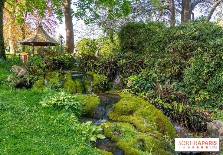 Parc du Dr Fauvel à Villennes sur Seine, grotte et cascades -  A7C1730 HDR