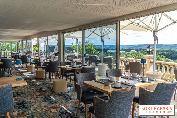 Le Brunch à volonté du belvédère au Domaine de la Corniche dans les Yvelines - photos -  salle