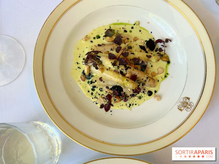 La Baignoire - Asperges blanches, crème de cajou