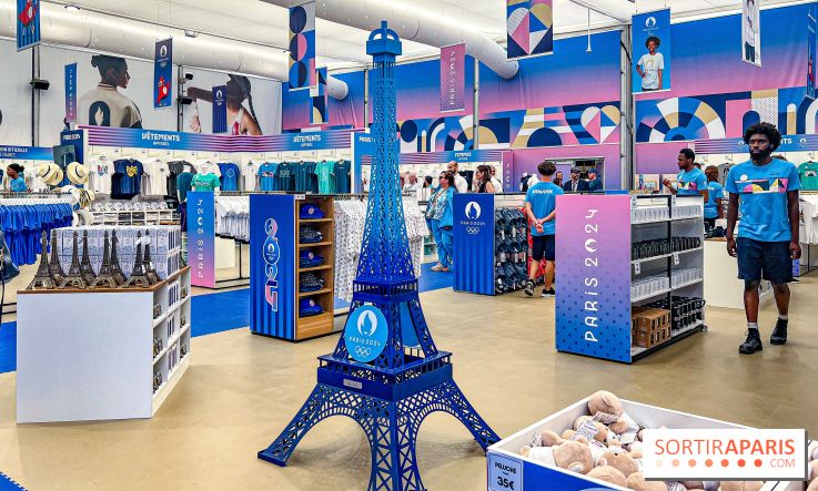 Megastore Paris 2024 Champs-Élysées
