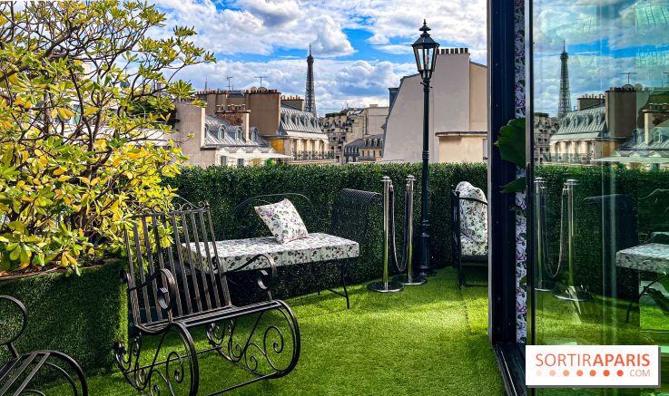 Le Marta, le bar à cocktails perché sur le rooftop de l'Hôtel Barrière Fouquet's Paris tout l'été