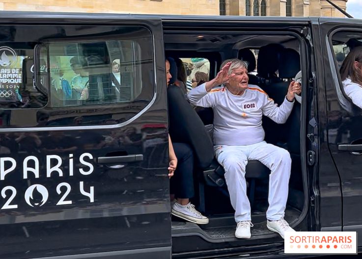 JO Paris 2024 : Les porteurs et relais de la flamme à Versailles