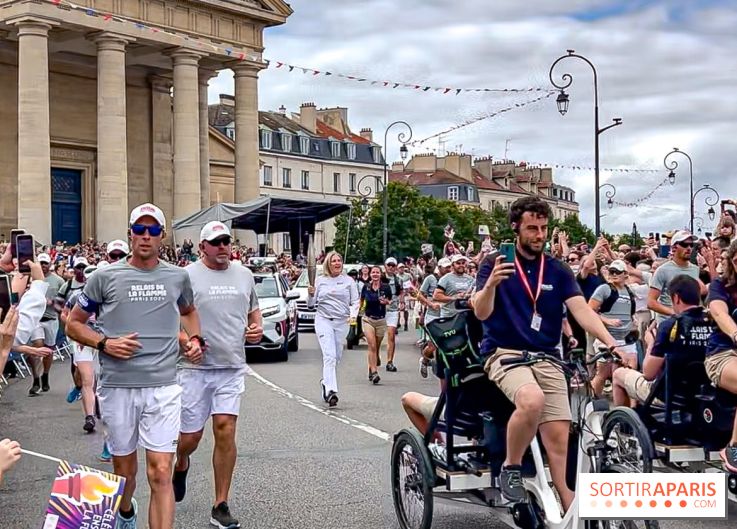 JO Paris 2024 : Les porteurs et relais de la flamme à Versailles