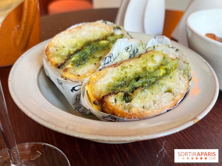 Stock - Grilled cheese pesto