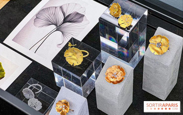 L'exposition gratuite des bijoux de la Maison de Haute-Joaillerie Vever rue de la Paix, à Paris