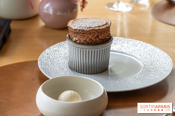 La Table du Château à Dampierre-en-Yvelines, le restaurant face au château - nos photos