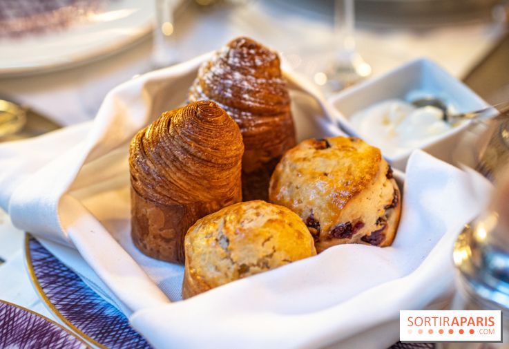 Le tea time de Noël du Crillon 2024 par Matthieu Carlin - A7C9603