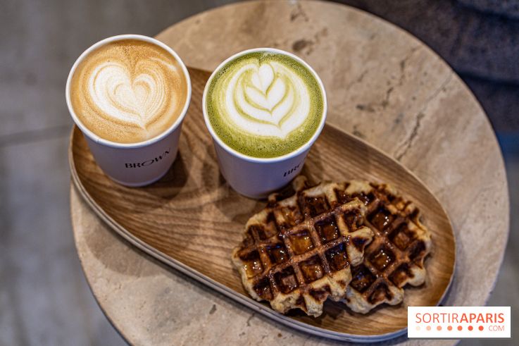 Brown Coffee shop -  A7C0173