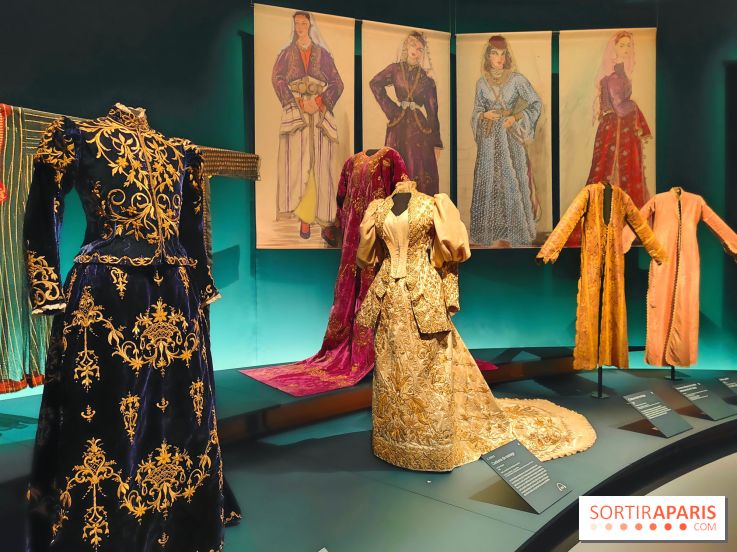 Au fil de l'or : l'expo brillante sur l'or dans l'art de la mode au musée du Quai Branly - photos - fotor 1739184017030