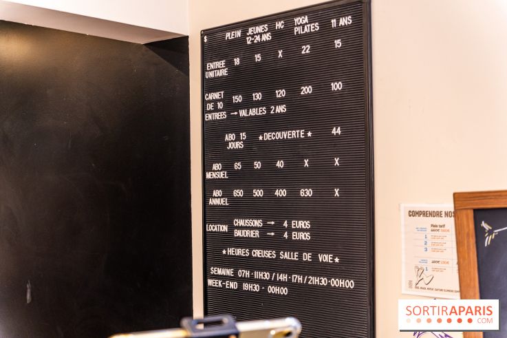 Climbing District Sèvres-Lecourbe, la salle d'escalade dans l'ancienne église Sainte-Rita dans le 15e - A7C2075