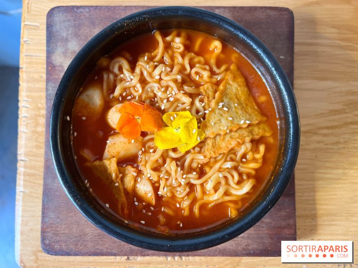Hanwoo Korean Cafe & Bar - Ramen aux tteokbokki (Rabokki)