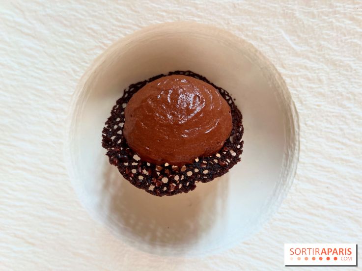 Le Pergolèse - Dessert chocolat, algues rouges poivrées