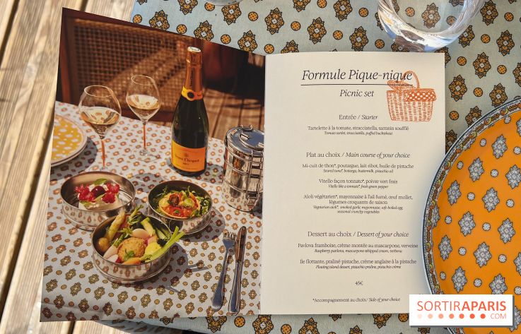 La terrasse estivale du Printemps Haussmann 2025 avec vue sur Paris et la Tour Eiffel - image00053