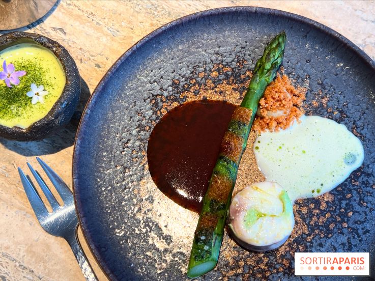 Restaurant Alan Geaam - Le Bar Asperge verte, ail des ours et citron confit, épices soujouk