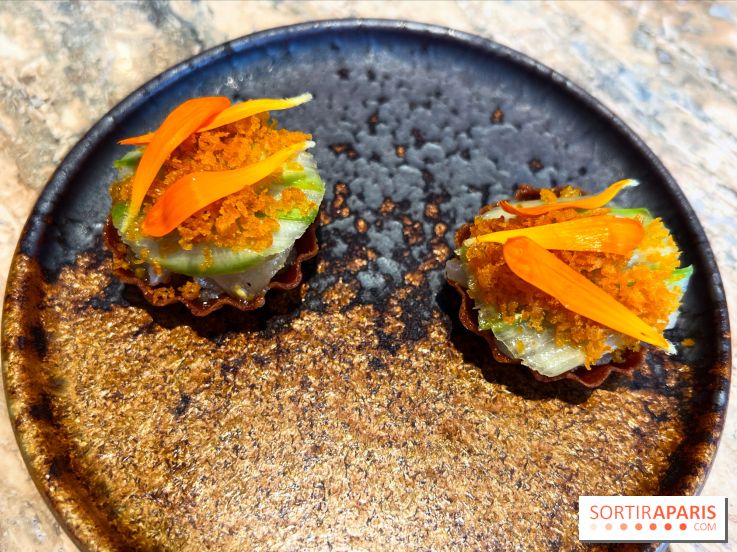 Restaurant Alan Geaam - Tartelette tartare de bar, carpaccio d’asperges vertes, poutargue