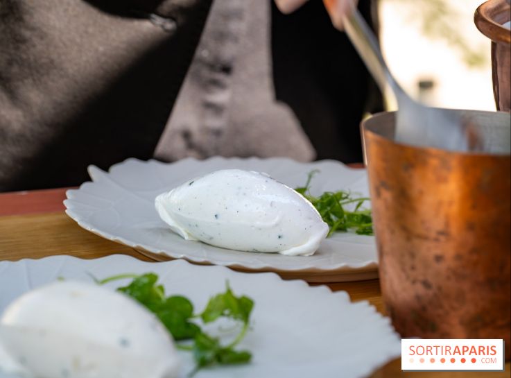 Restaurant Papylles à Bois-le-Roi - les photos - Notre Fontainebleau Echalote et ciboulette dessert