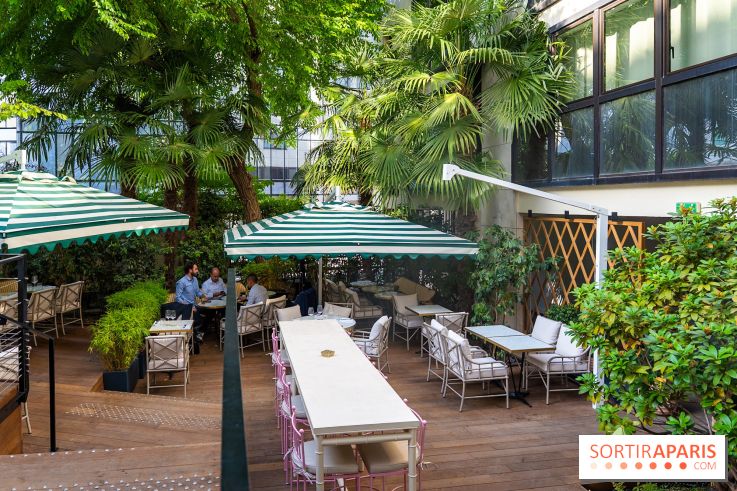 Frivole, restaurant festif, bar et terrasse cachée à Paris, les photos