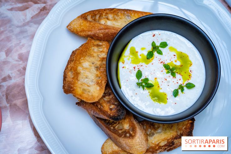 Frivole, restaurant festif, bar et terrasse cachée à Paris, les photos - A7C04331