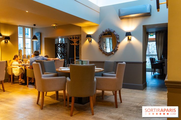 Le Café de la Paix à Bourron-Marlotte - 77 - A7C02655