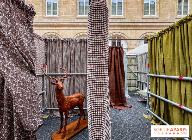Paris Design Week 2025 : Le Labyrinthe, l'installation monumentale et mode à l'Hôtel de la Marine