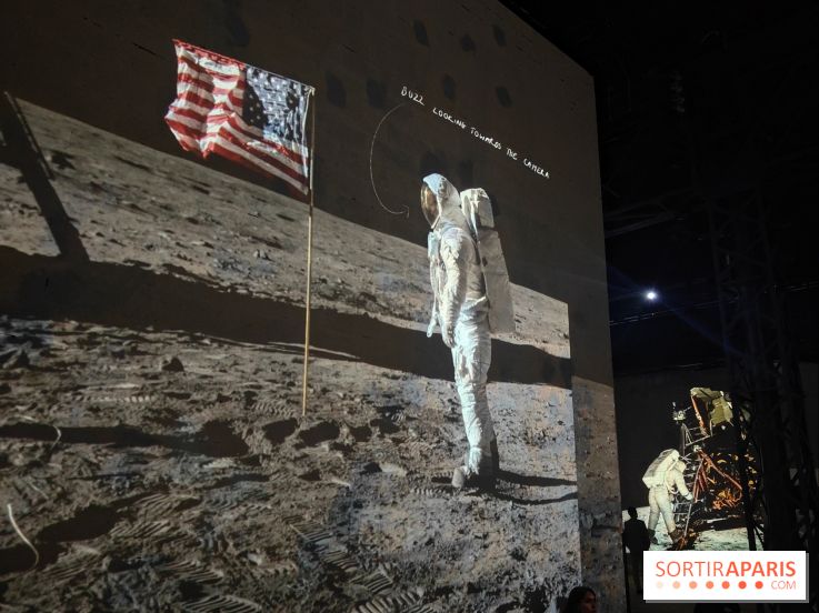 Destination Lune : un voyage immersif dans les étoiles à l'Atelier des Lumières - photos