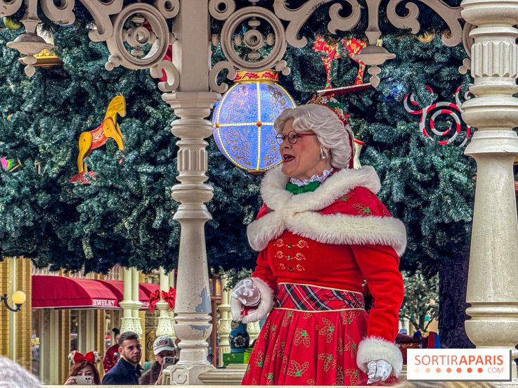 Noël à Disneyland Paris : Disney's Enchanted Christmas - Mère Noël