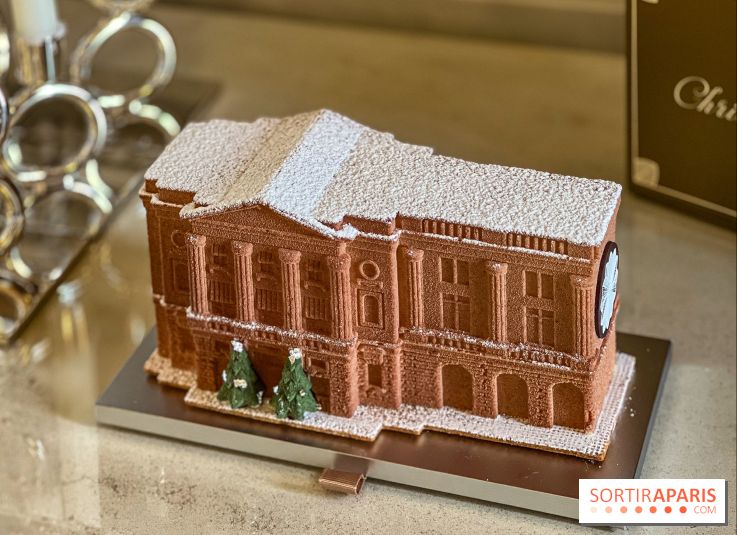 La Bûche de Noël 2025 de l'Hôtel de Crillon par Matthieu Carlin : le palace ... à croquer !